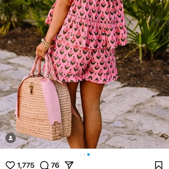 Pink block print shorts set - Picture 3 of 4